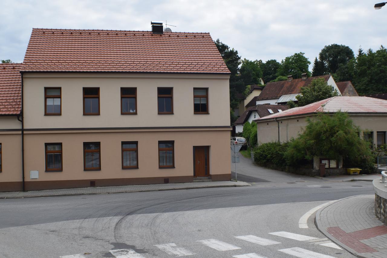 Apartmany Lipa Tábor Exteriör bild